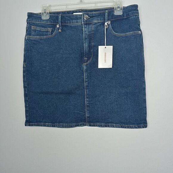 Good American Jean Mini Skirt size 12/31 - Picture 5 of 10